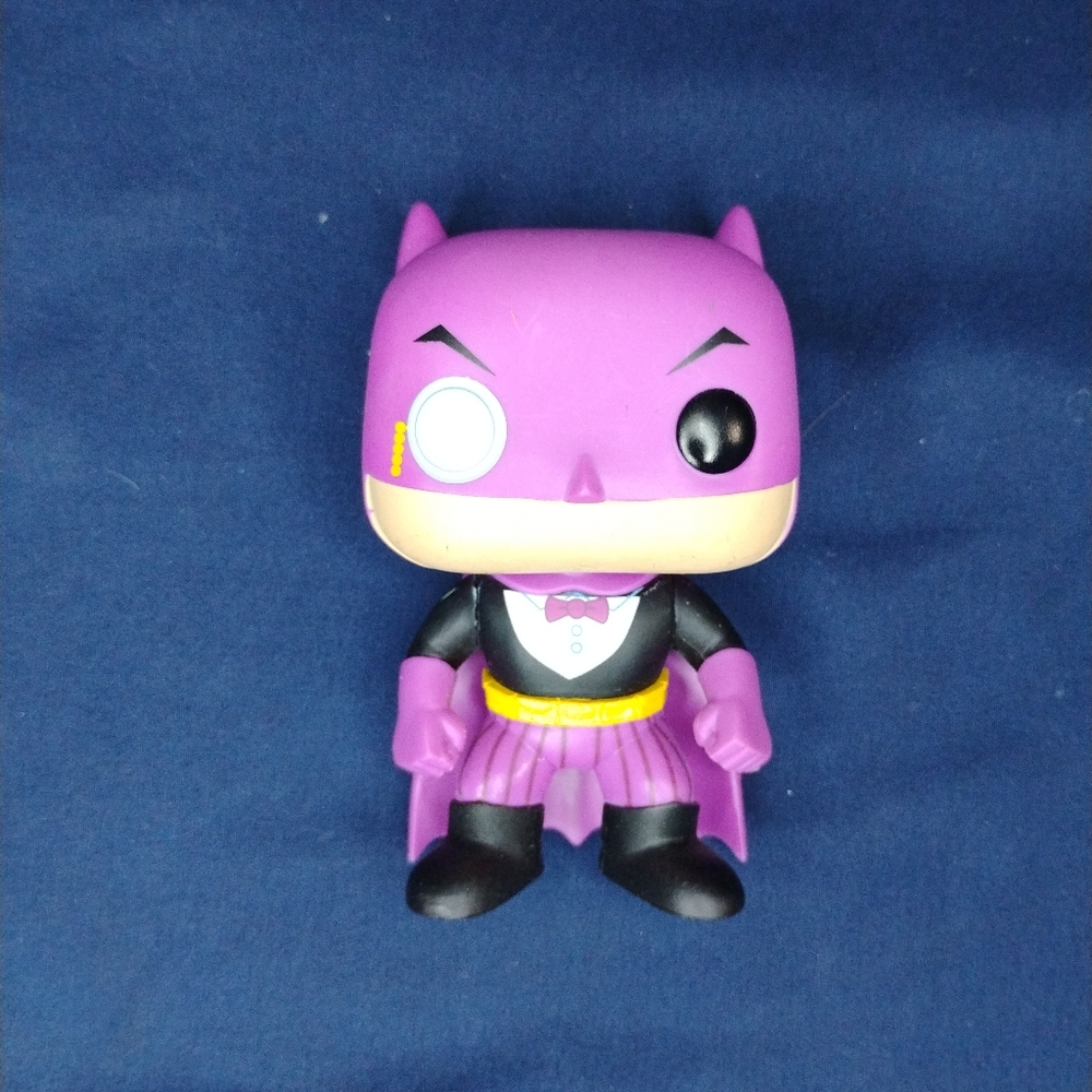 Funko Pop The Penguin Imposter 122 DC Batman Vinyl Figure Loose